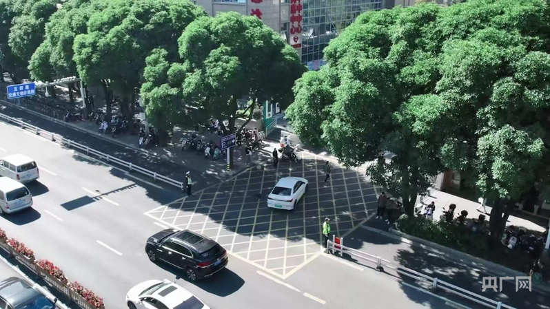 开元ky棋牌阳光下的守护｜福州鼓楼交警：